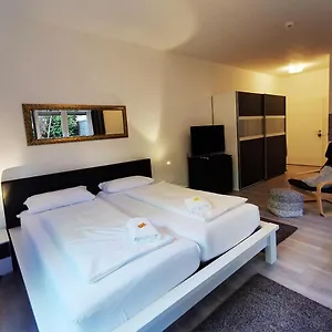  Apartment Cf13 30m2 With Terrace Ac And Netflix Deutschland